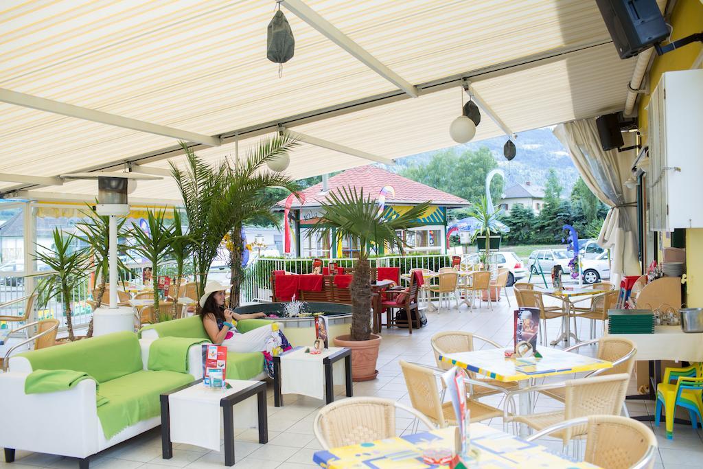Gaestehaus Krappinger/Pizzeria Mamma Mia Ossiach Exterior foto