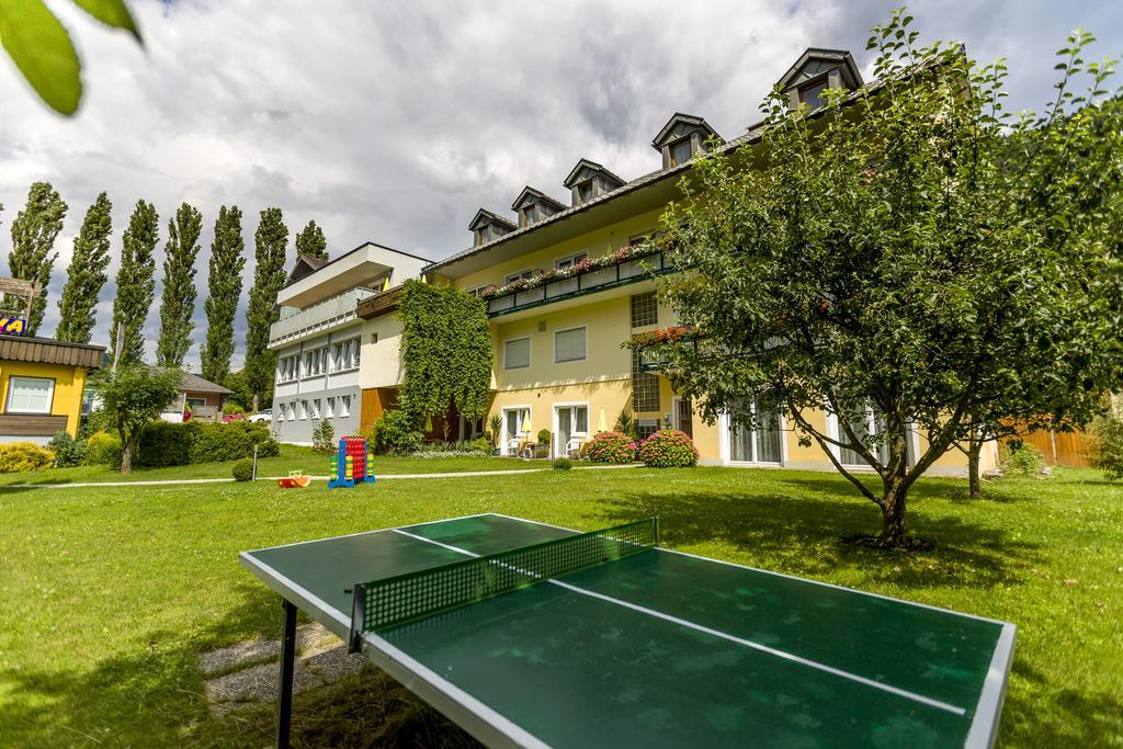 Gaestehaus Krappinger/Pizzeria Mamma Mia Ossiach Exterior foto
